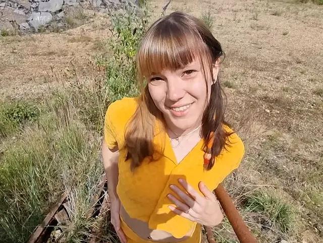 OUTDOOR Schwanzentladung mit Wichsanleitung !! UNCUT