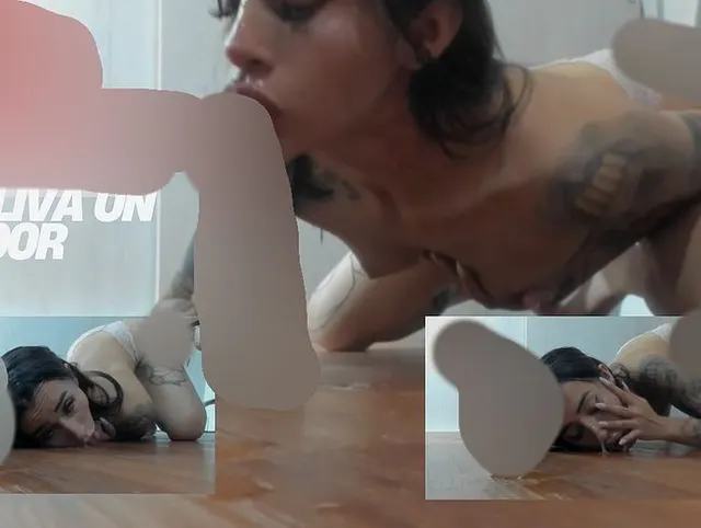 Dirty Blowjob und Speichel lecken auf dem Boden