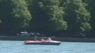 Blowjob auf dem See