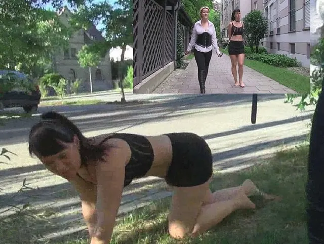 Fetish-Walk in Public