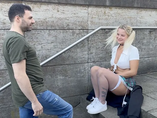 Venus Berlin Anna abgeschleppt!!