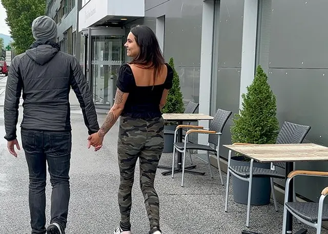 ERSTES Usertreffen KOMPLETT OHNE Kondom! User Kai (34) durfte ALLE meine Löcher AO ficken