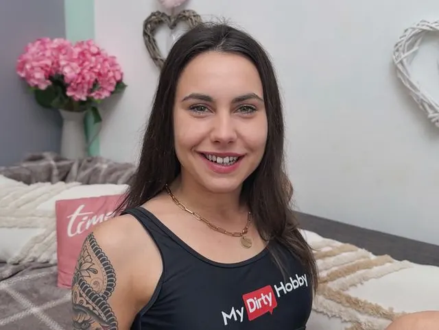 100 % PRIVAT! PRIVAT bin ich noch versauter – Deine DEVOTE SCHLAMPE + ANAL- und MUSCHICREAMPIE!