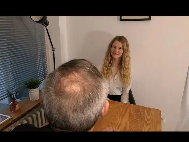 Vom Chef entdeckt, verführt und gefickt!