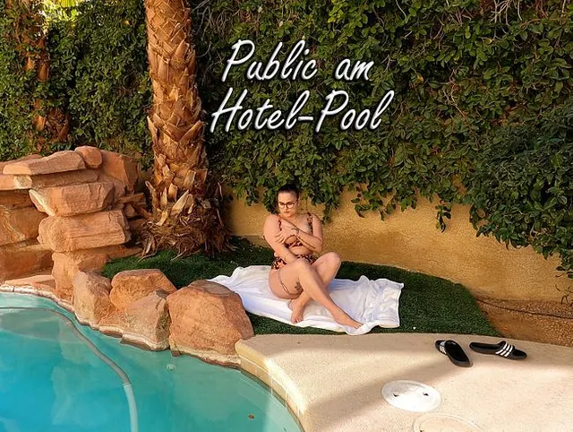 Public am Hotel-Pool