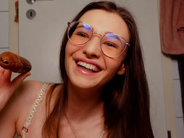 Dem Schokomann schmeckt meine Fotze!