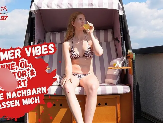 Sonne, Öl, Vibrator und Squirt! Meine Nachbarn hassen es!