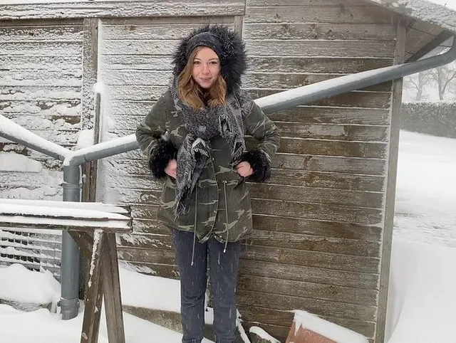 Endlich den Schnee eingepisst!