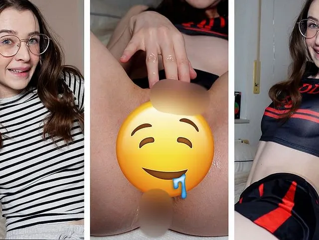 CHEERLEADER SLUT SQUIRTING!!!