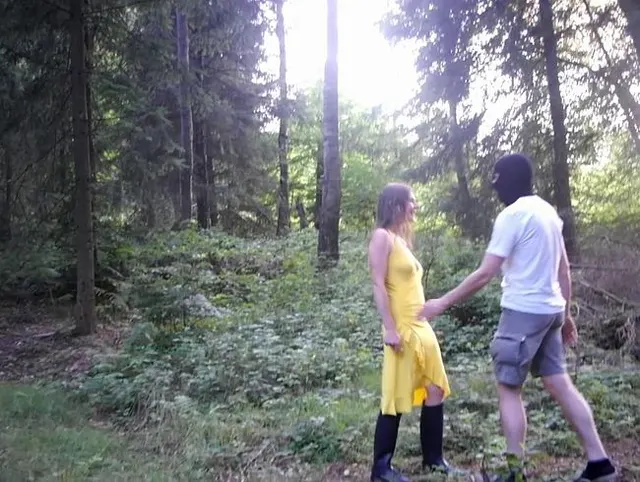 Outdoor gefickt! (Userwunsch)