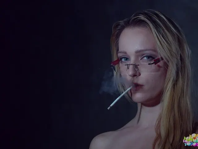 smoking lady
