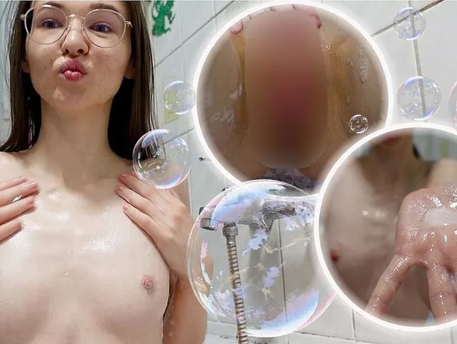 Versaute spiele in der Badewanne! Sauber und trotzdem dreckig!