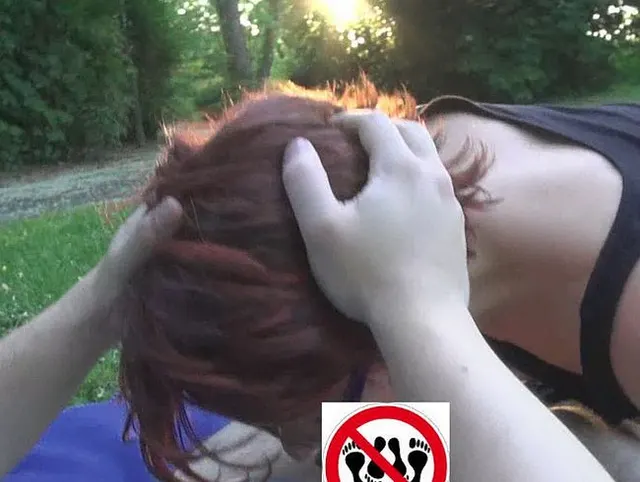 User Blow in der Offentlichkeit