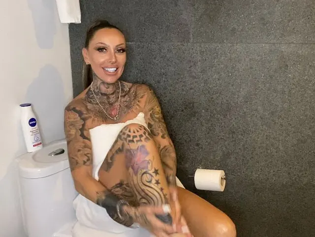 Boob job für meinen Jüngling