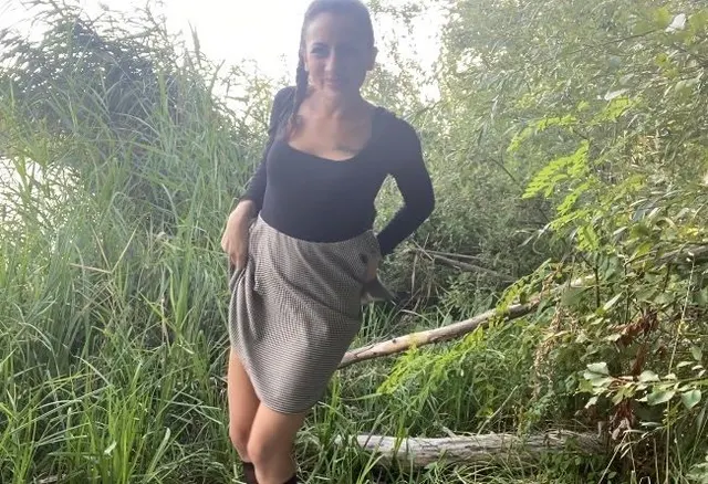 Ich stülpte ihm die Nylon über den Schwanz und er fickte mich hart -Dozent verführt- der NylonFicker