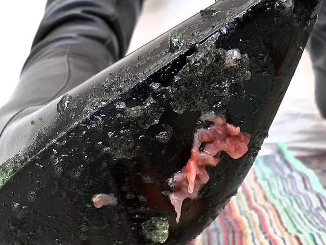 Rauchende Herrin und grünes Dessert von Stiefelsohlen, POV-Clip, Teil 2 Lady Victoria
