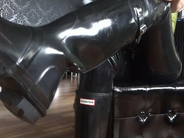Für geile Gummistiefel Liebhaber - Wichsaufgabe
