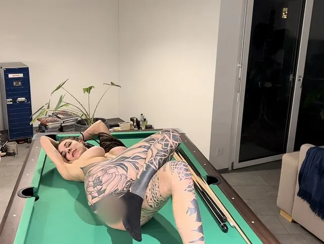 Das erste mal 3 Finger in meiner Pussy !!