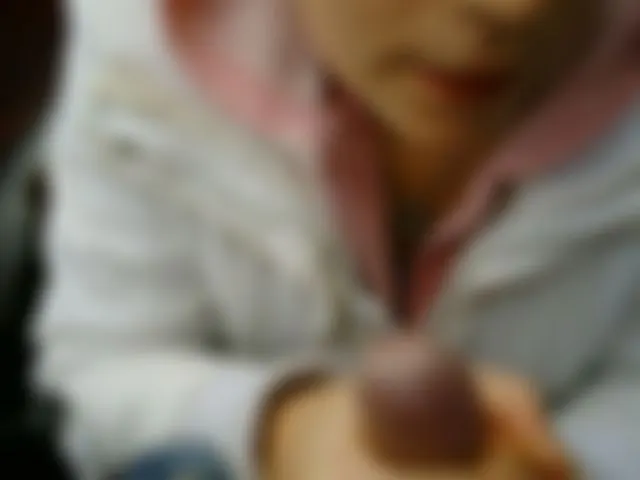 heisser outdoor quicky blowjob(TON)