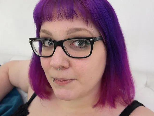 Mein erstes Video und gleich Dirty Talk! Wegen vielen Schwänzen bin ich hier!!!