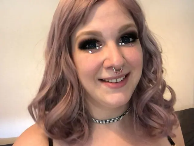 Guten-Morgen-Blowjob von der "fremden" Frau