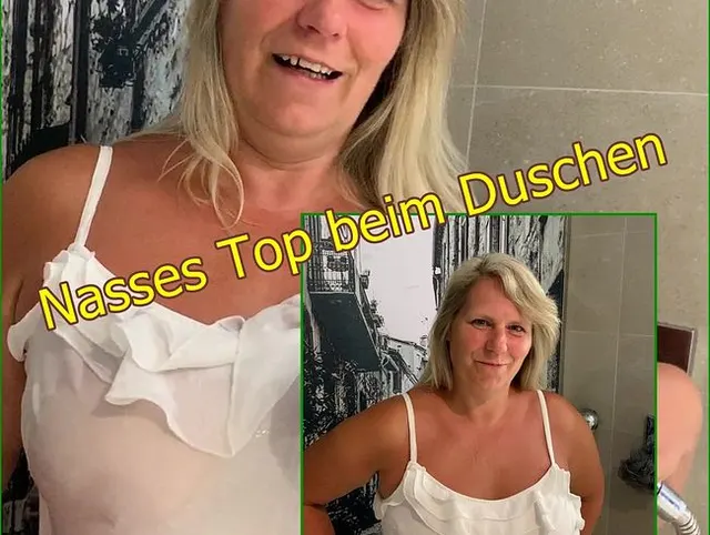 Nasses Top beim Duschen