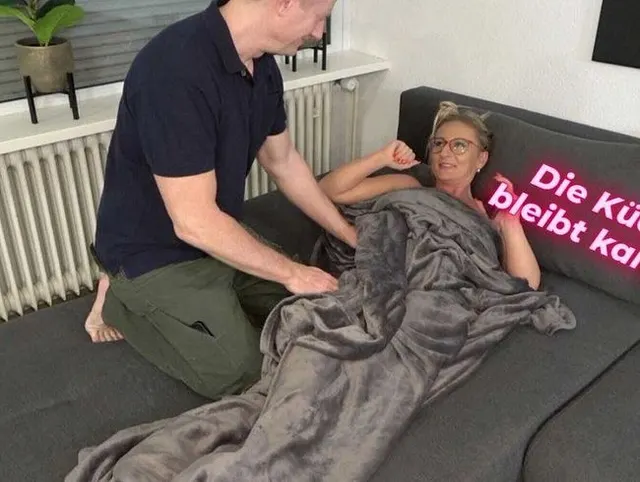 Die Küche bleibt kalt ! XXL DeepThroat... Ich reite Ihm bis Schluss!!!