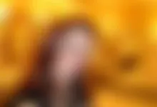 I CUM ON MY WIFE AS SHE FUCKS HERSELF