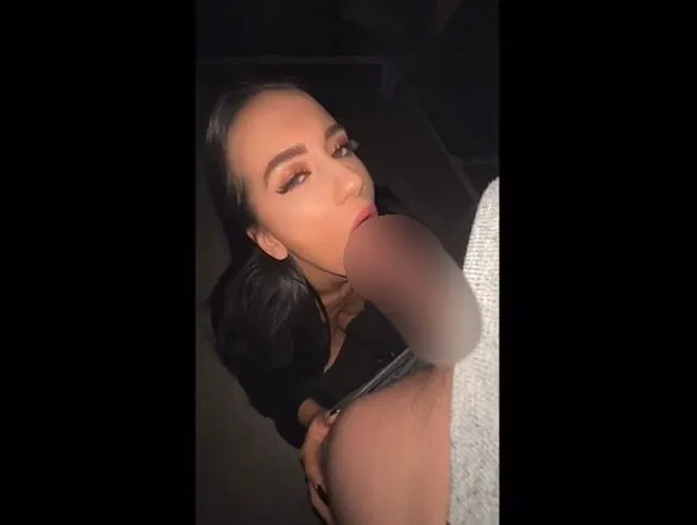 HOT! Quickie nach Partynacht.