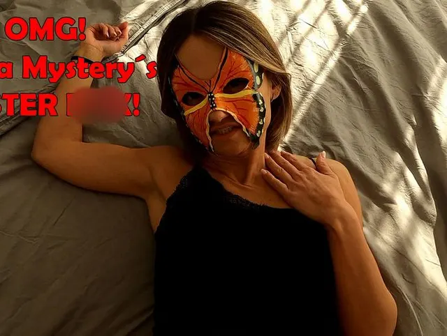OMG! Mona Mysterys ERSTER FICK!