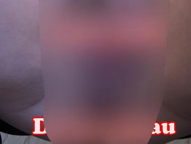 Leck meine Sperma Fotze aus