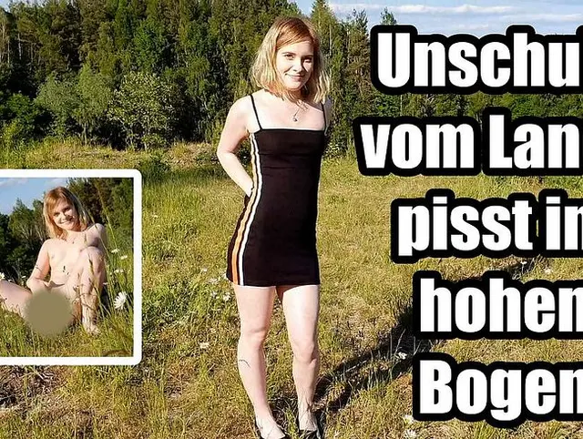 Schmale Teenie Lippen gespreizt - Unschuld vom Lande pisst im hohen Bogen