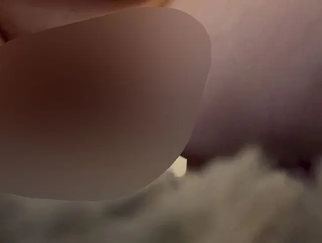 Ich reite meinen Dildo